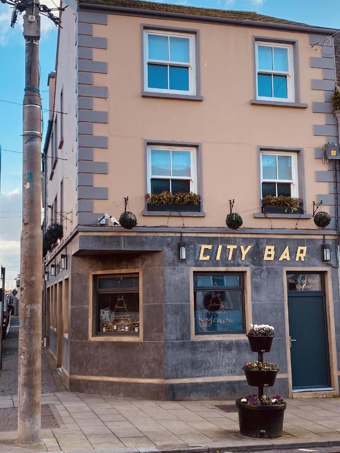 3 Bedroom Luxury Apartment Main Street キャッシェル エクステリア 写真