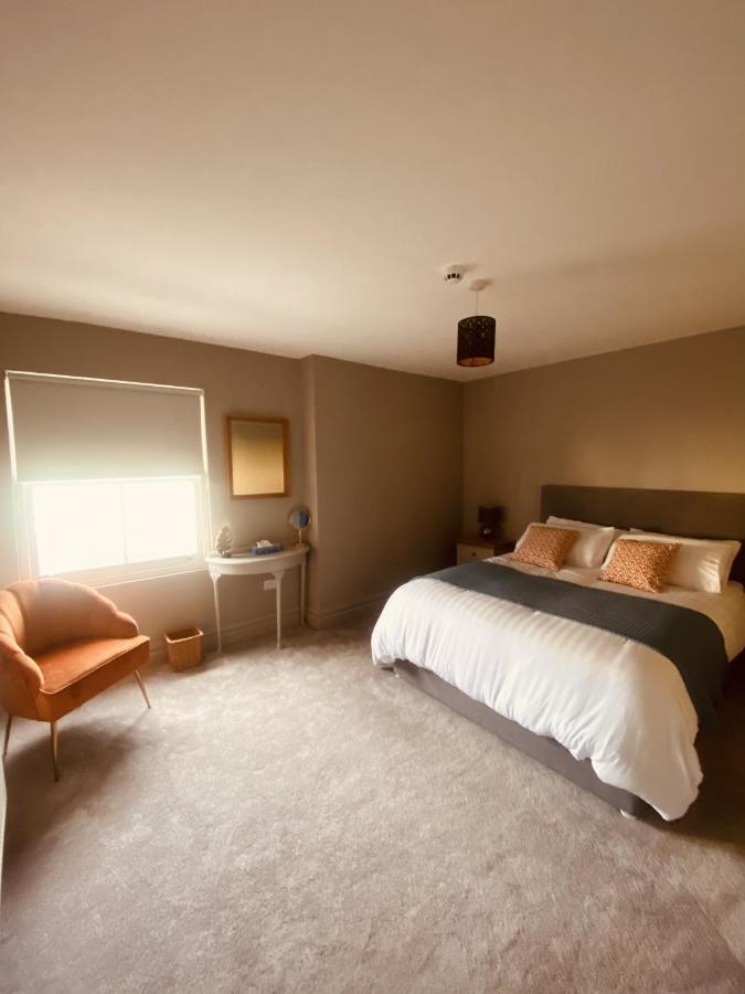 3 Bedroom Luxury Apartment Main Street キャッシェル エクステリア 写真