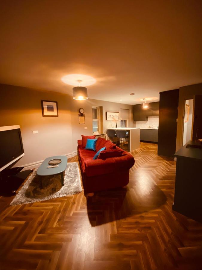 3 Bedroom Luxury Apartment Main Street キャッシェル エクステリア 写真