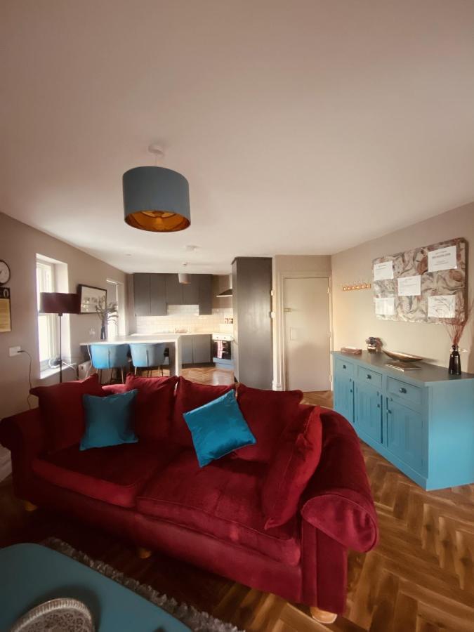 3 Bedroom Luxury Apartment Main Street キャッシェル エクステリア 写真