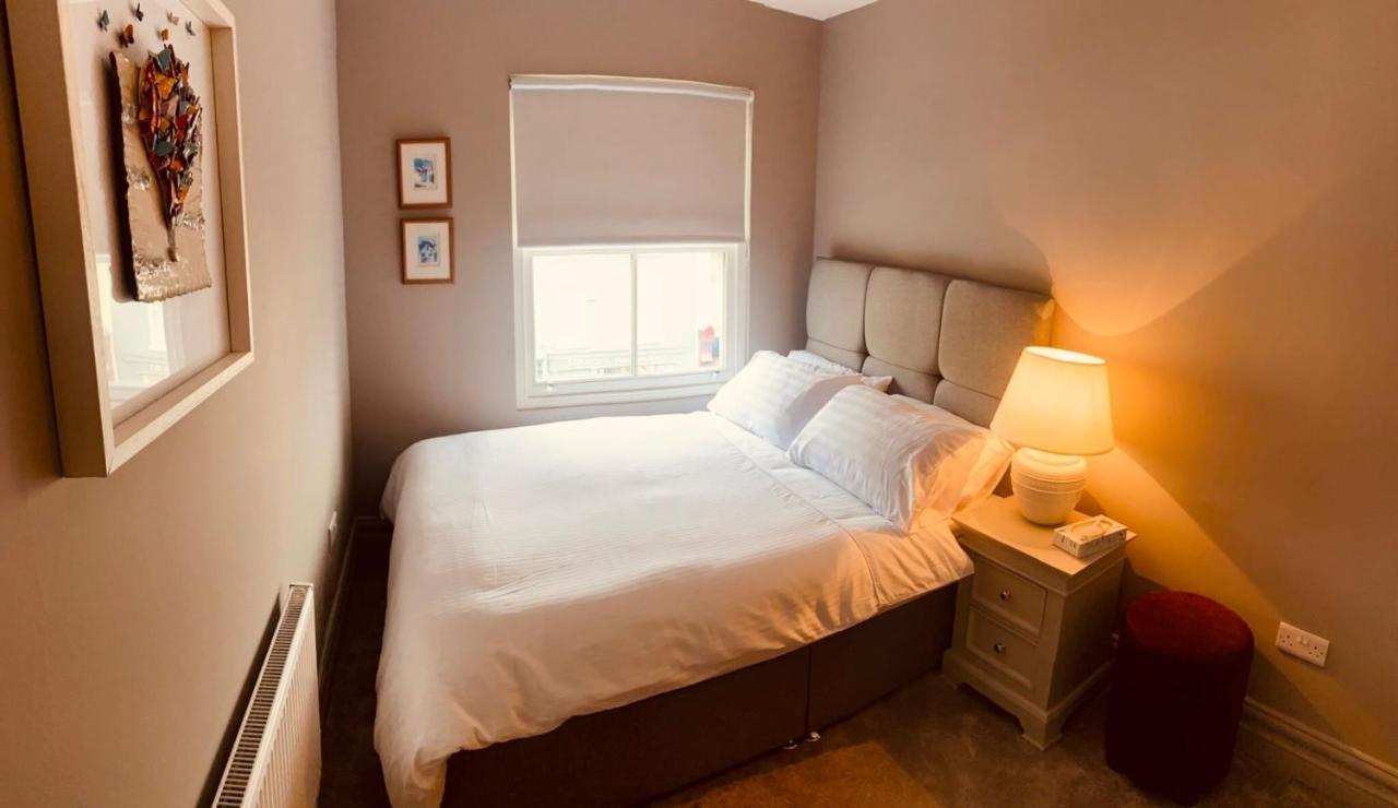3 Bedroom Luxury Apartment Main Street キャッシェル エクステリア 写真