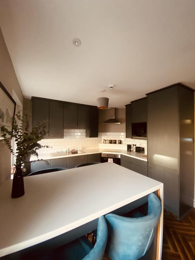 3 Bedroom Luxury Apartment Main Street キャッシェル エクステリア 写真