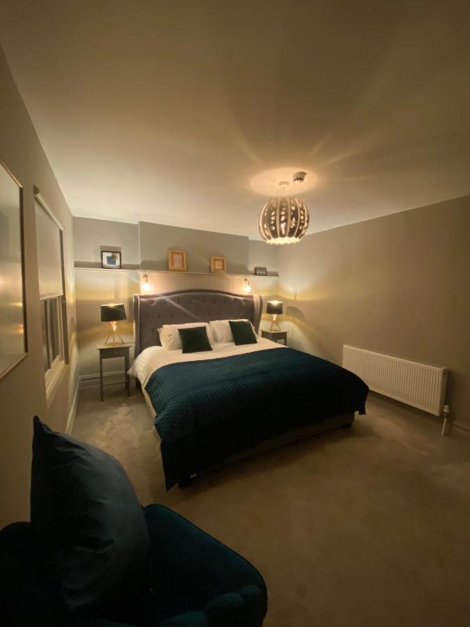 3 Bedroom Luxury Apartment Main Street キャッシェル エクステリア 写真